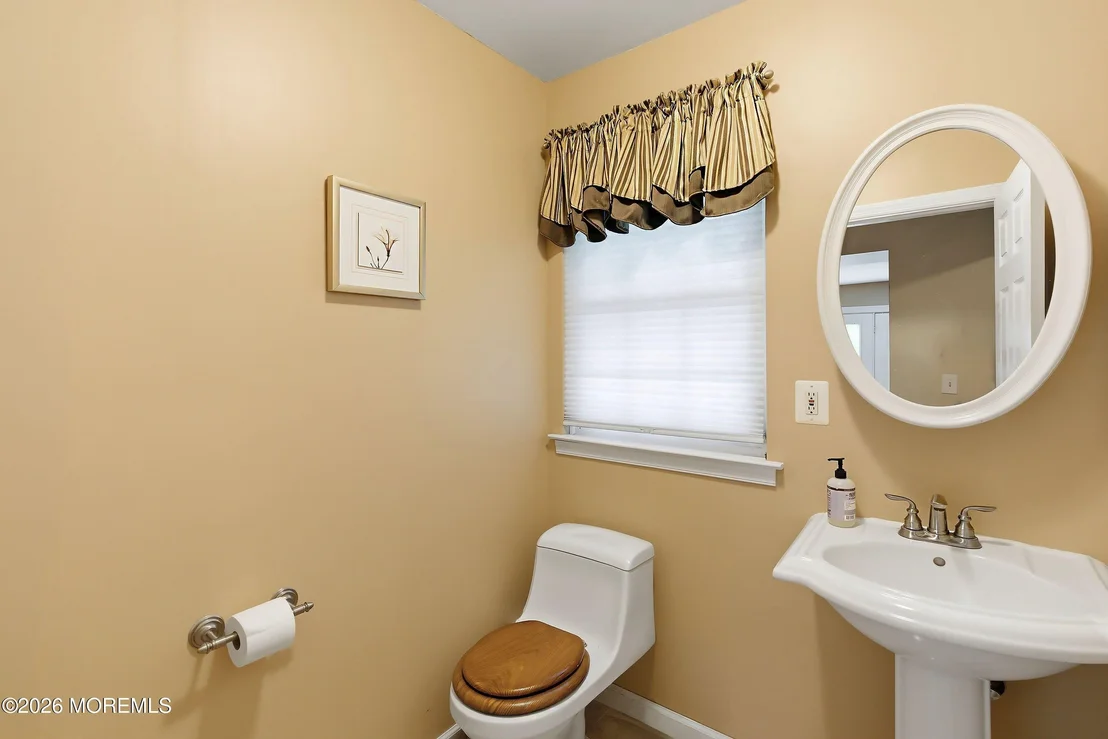 Photo of 42 Fox Drive