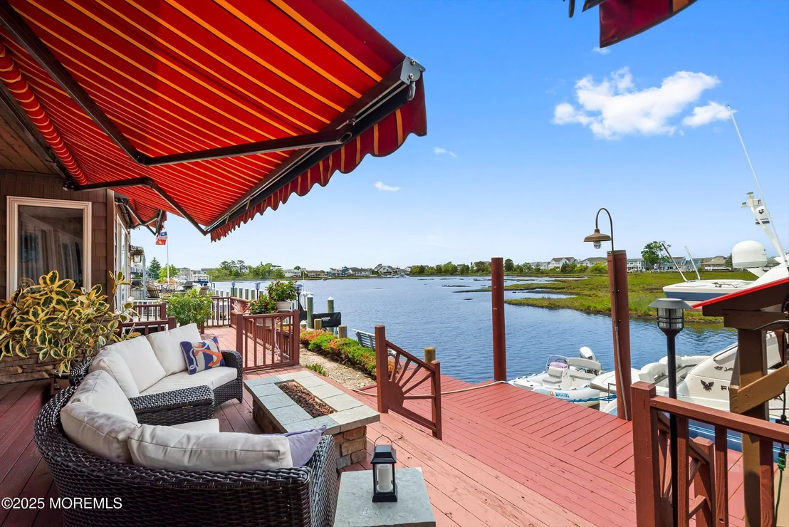 Photo of 54 Cedar Island Drive