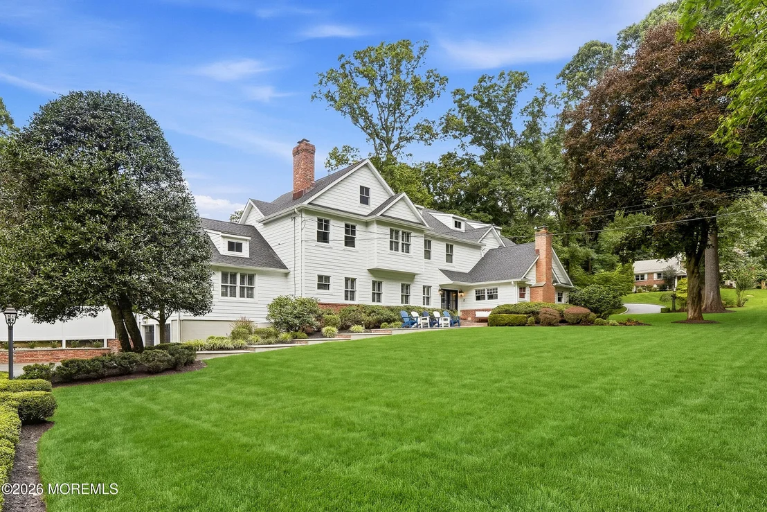 Photo of 24 Circle Drive