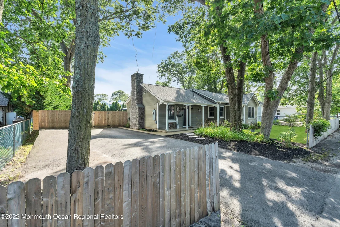Photo of 104 Mckay Drive