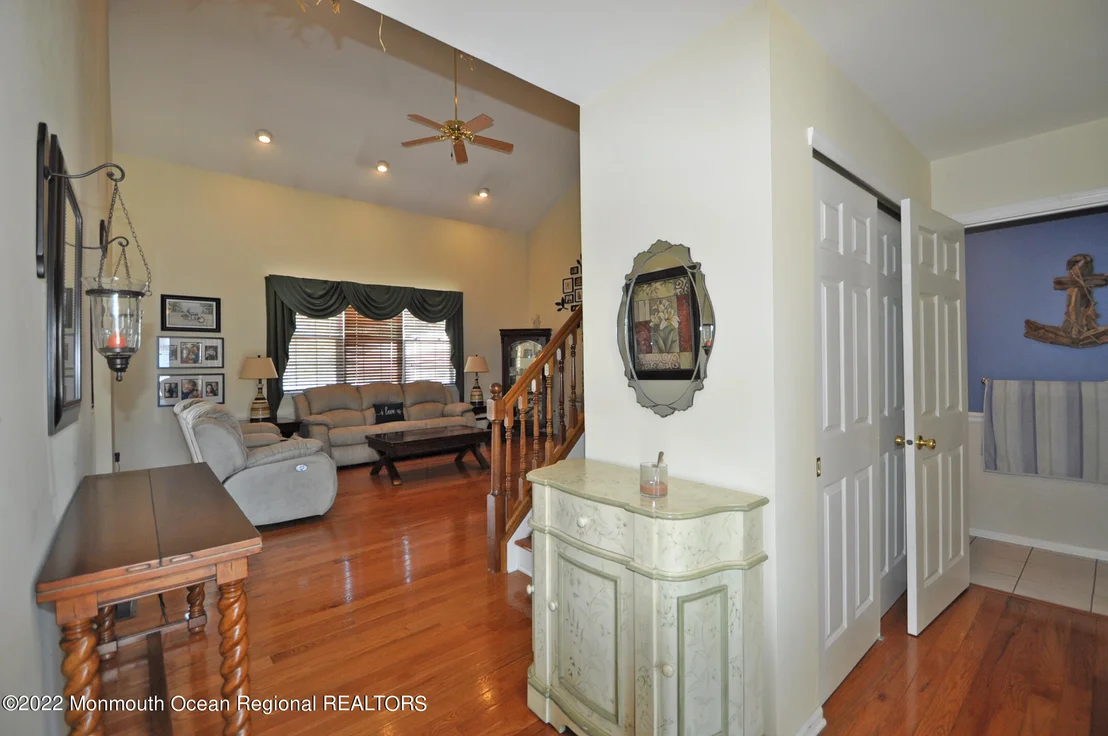Photo of 60 Stonegate Drive
