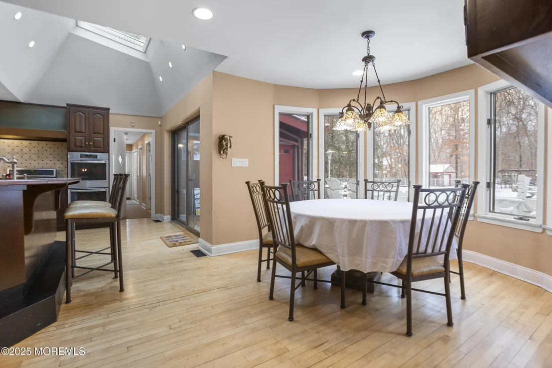 Photo of 780 Green Valley Road