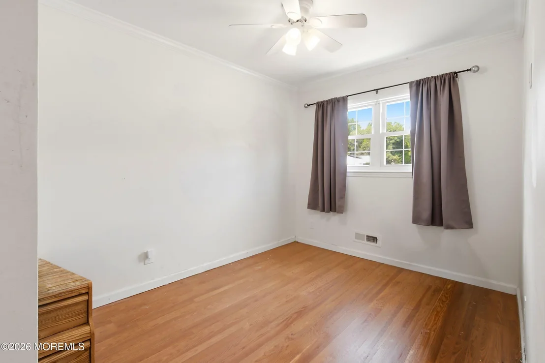 Photo of 17 Knoll Terrace