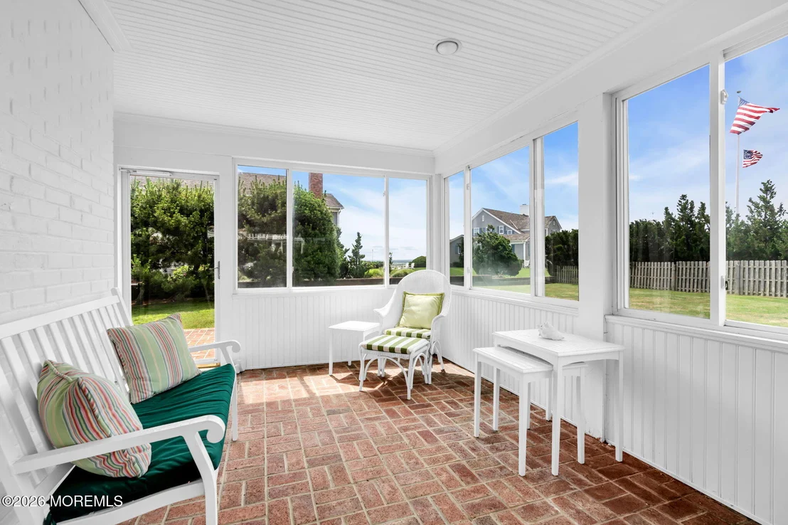 Photo of 5 Howell Avenue