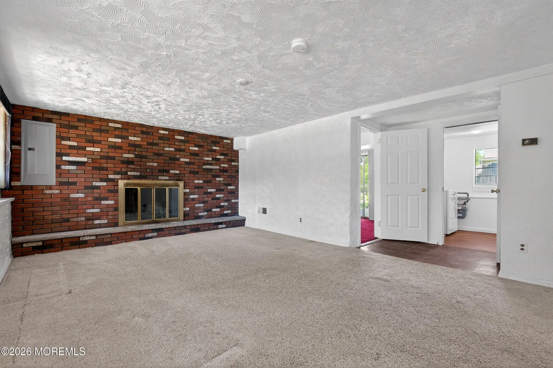 Photo of 78 Woodview Drive