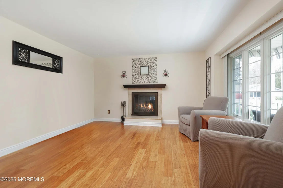 Photo of 2 Columbia Drive