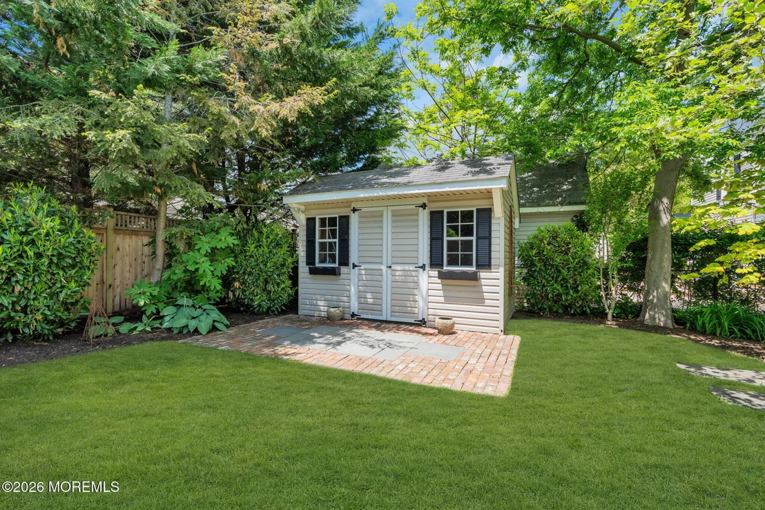 Photo of 22 1st Street