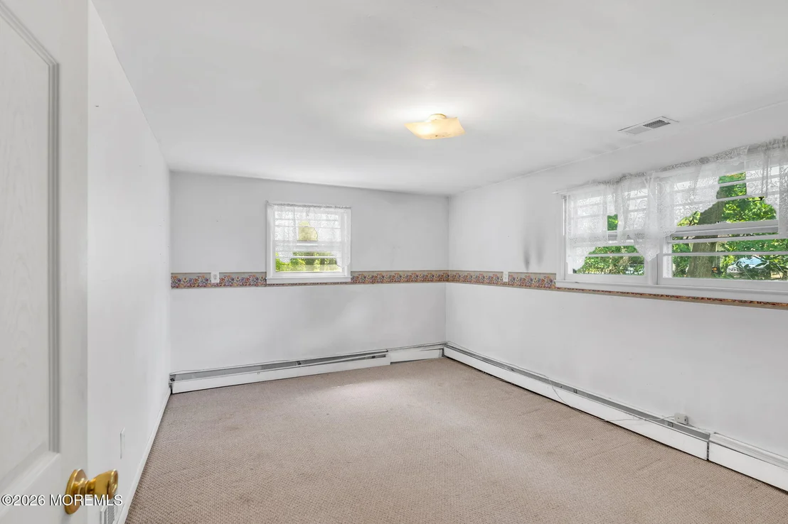 Photo of 114 Locust Avenue