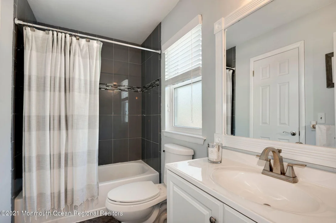 Photo of 4 Aspen Lane