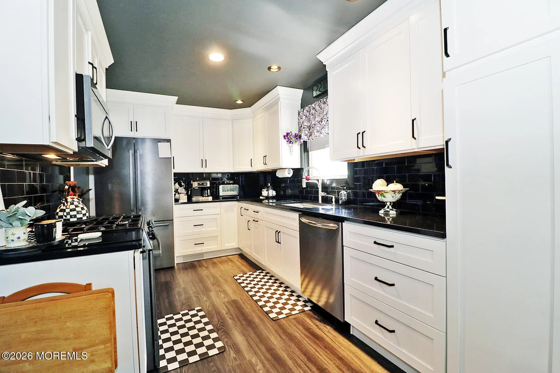 Photo of 8 Keelson Drive