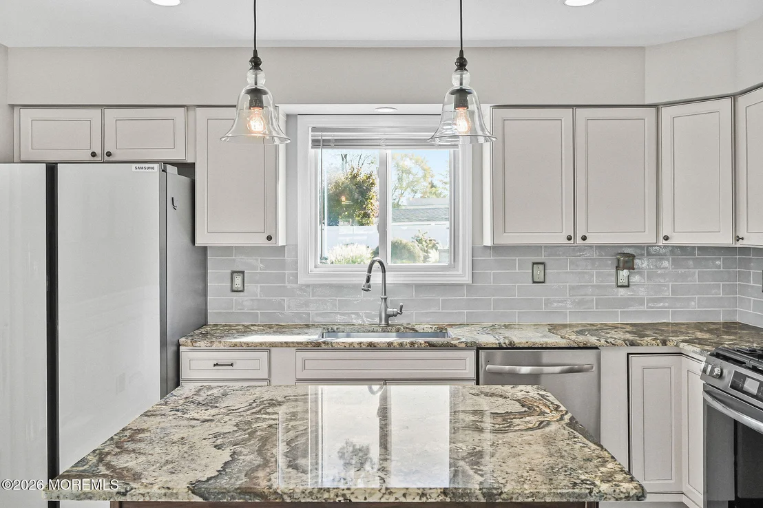 Photo of 12 Tanglewood Road