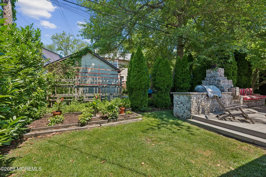 Photo of 519 Myrtle Avenue