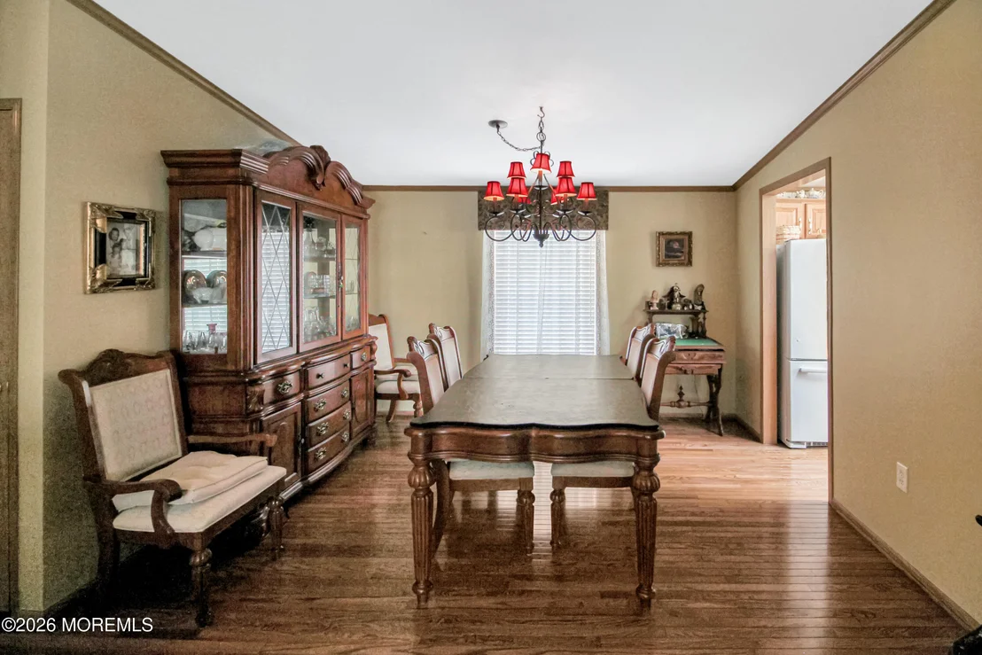 Photo of 1403 Forest Way