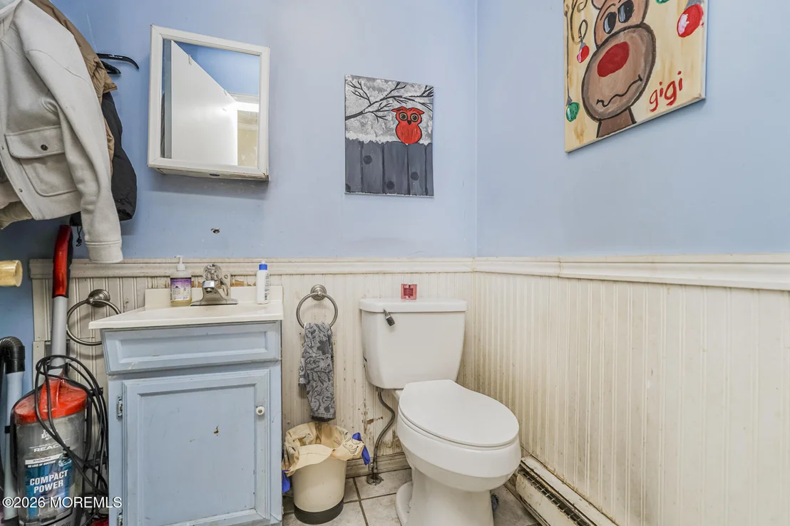 Photo of 74 Center Avenue