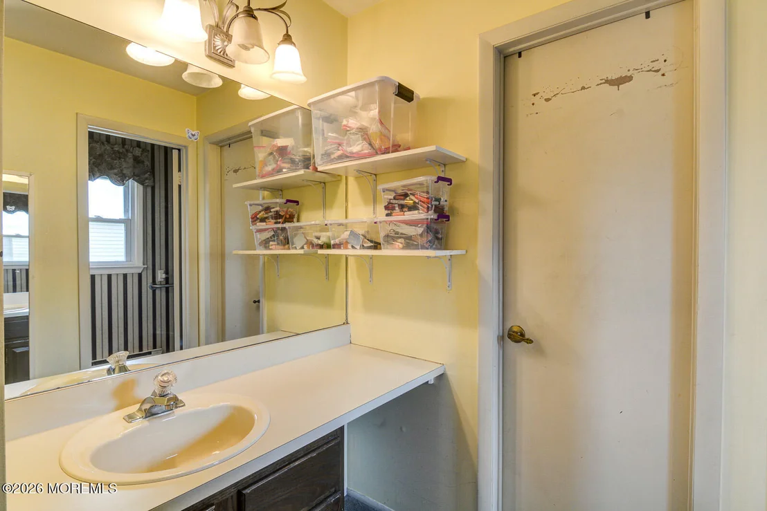 Photo of 71 Meadowbrook Road