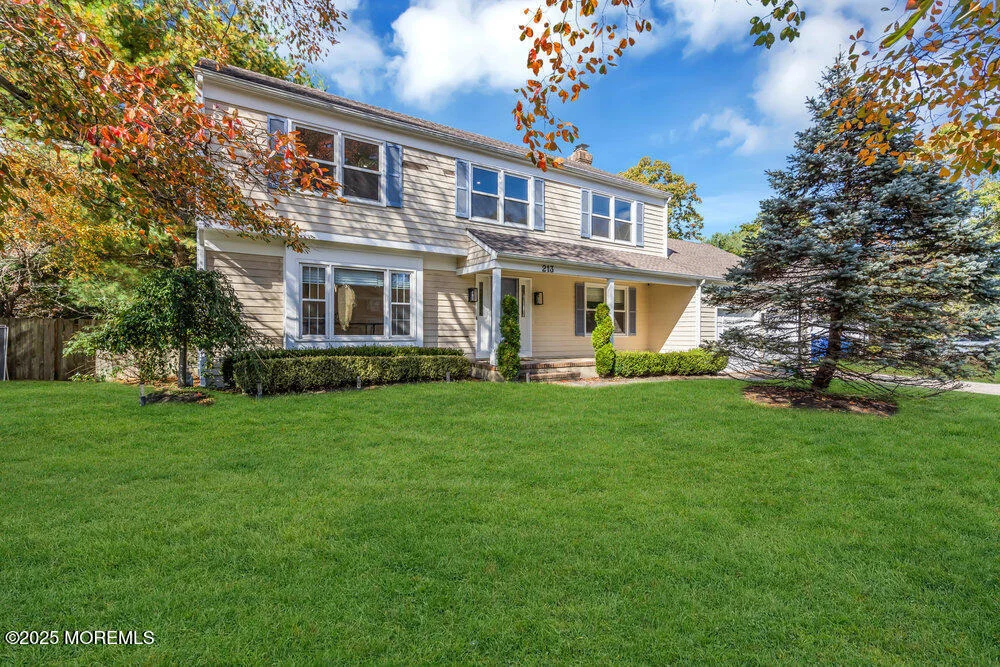 Photo of 213 Jumping Brook Drive