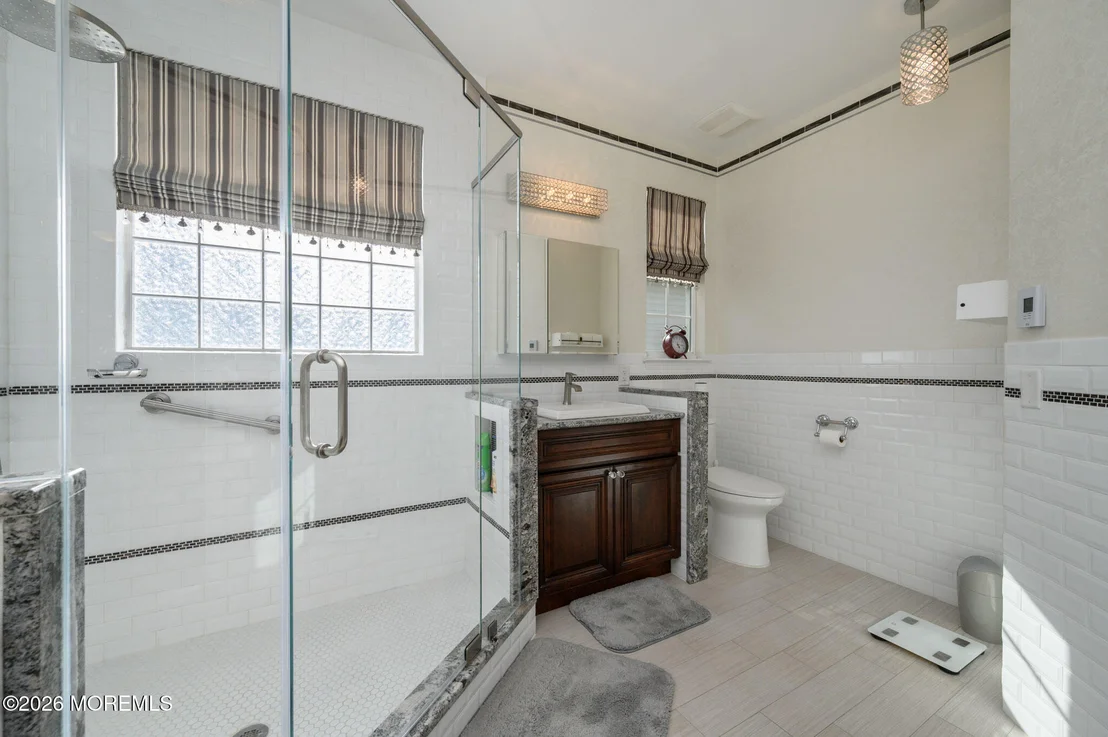 Photo of 33 Heath Lane
