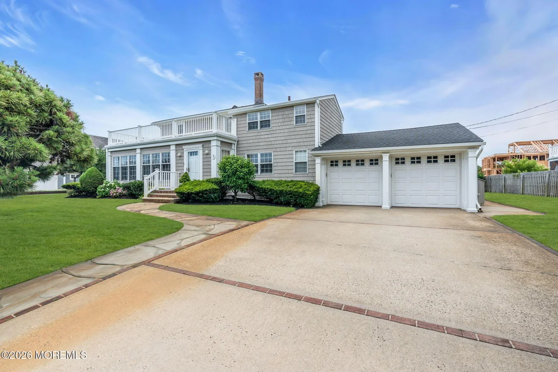 Photo of 5 Howell Avenue