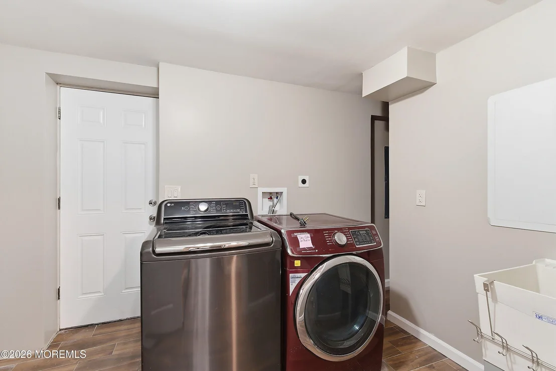 Photo of 551 Monroe Avenue