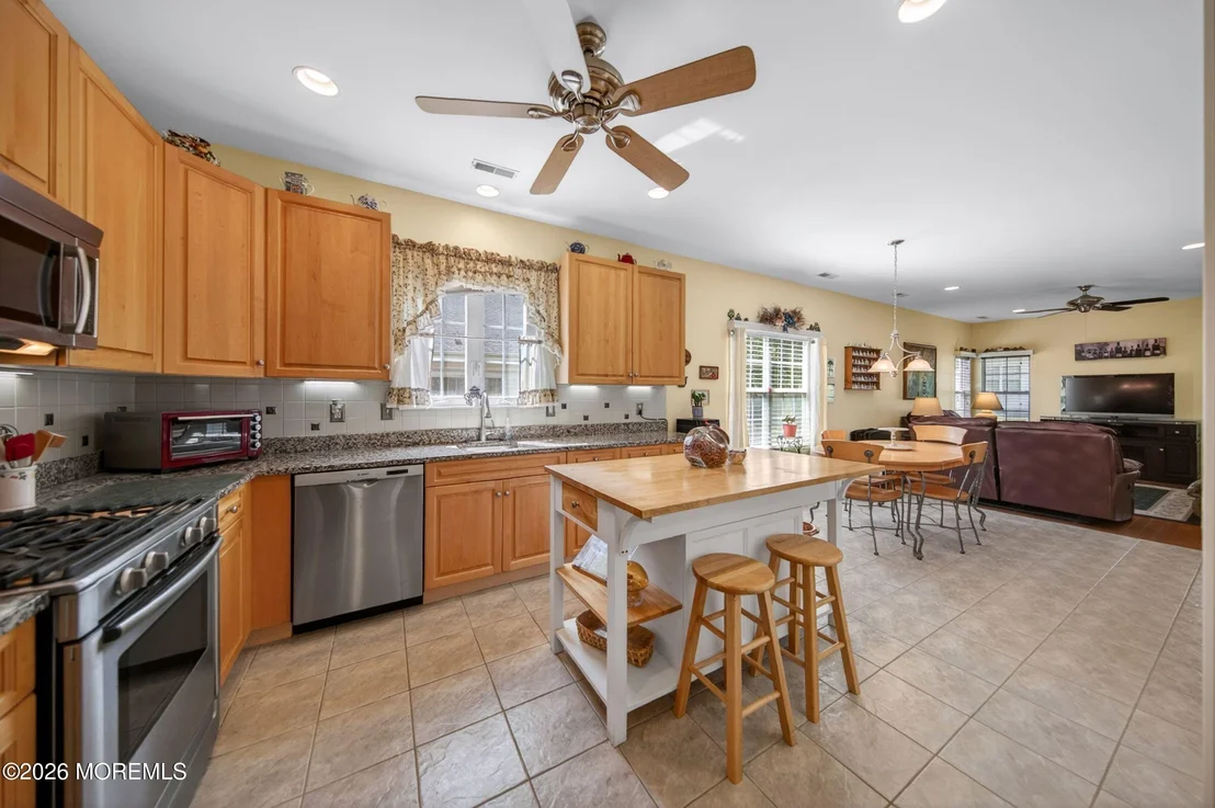 Photo of 32 Tall Pines Drive