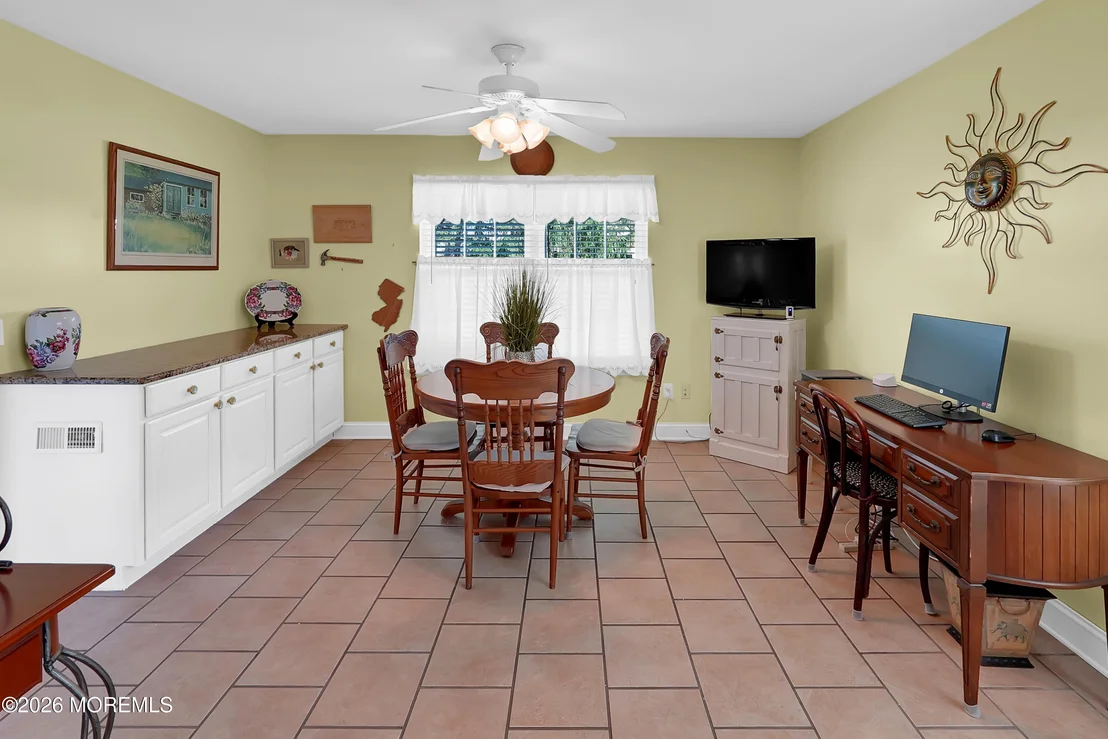 Photo of 2476 Spring Hill Drive