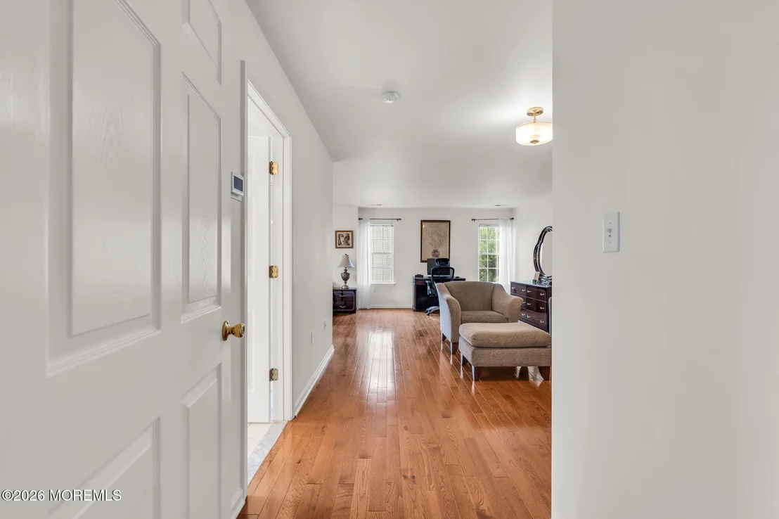 Photo of 102 Harvard Oval