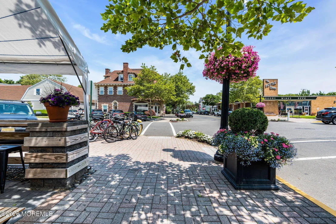 Photo of 5 Howell Avenue