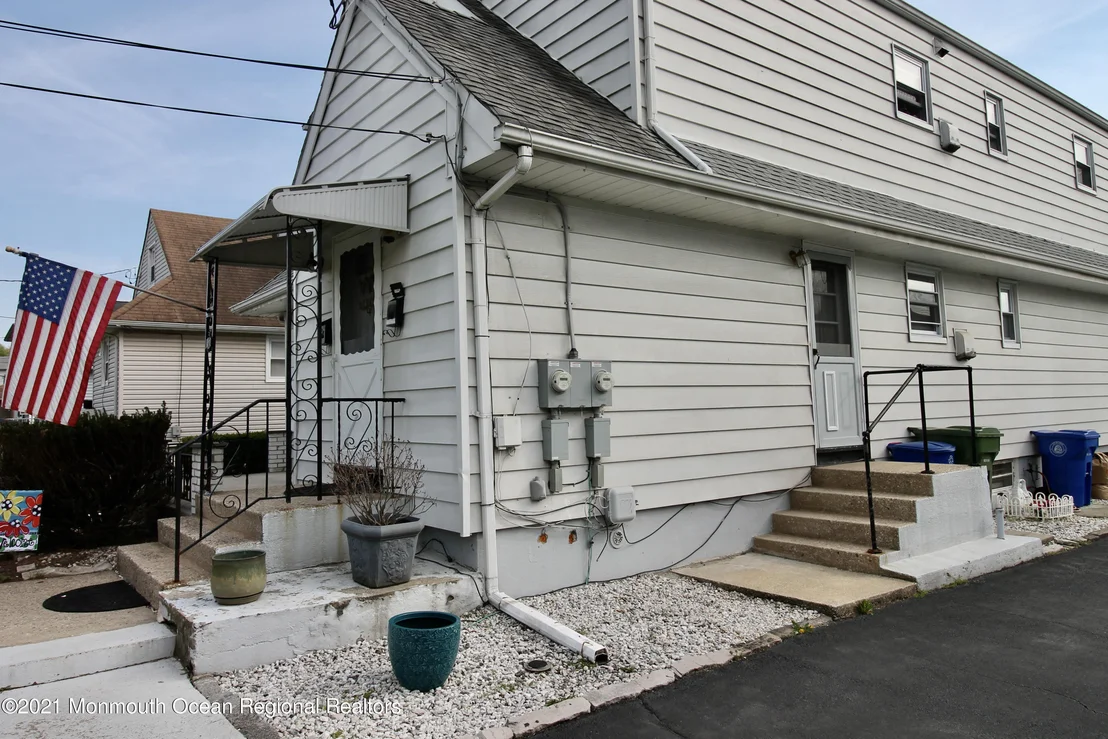 Photo of 1310 Emma Place