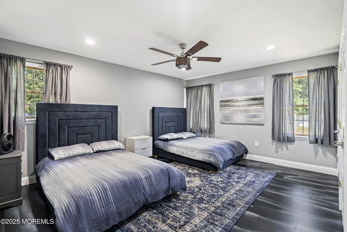 Photo of 657 Rodrigues Lane