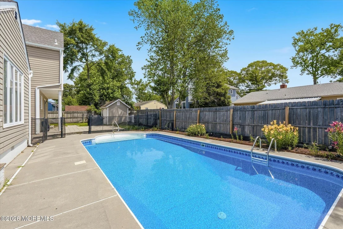 Photo of 14 Scheiber Drive