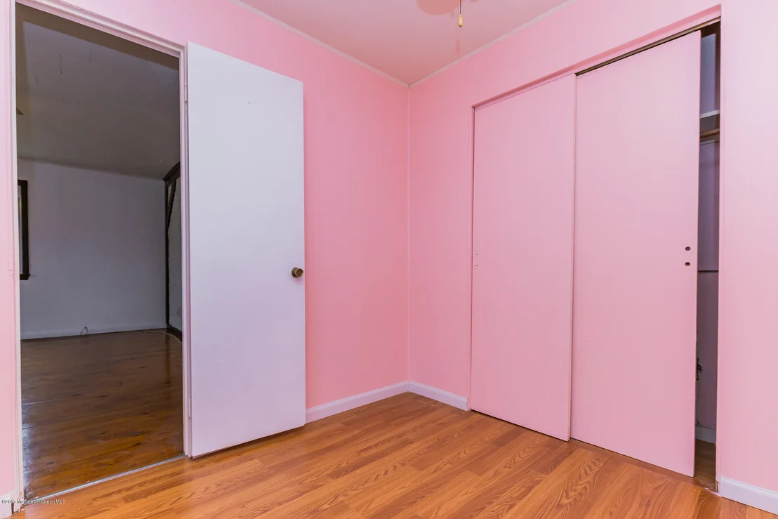 Photo of 511 Barber Avenue