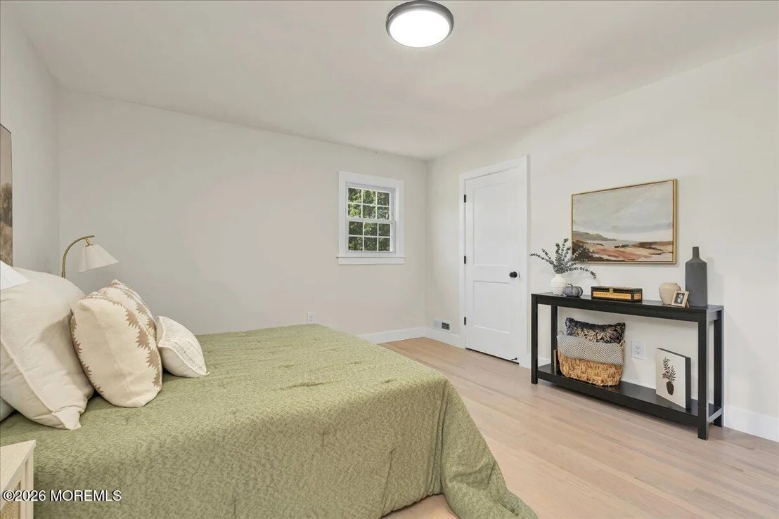 Photo of 5 Colonial Way