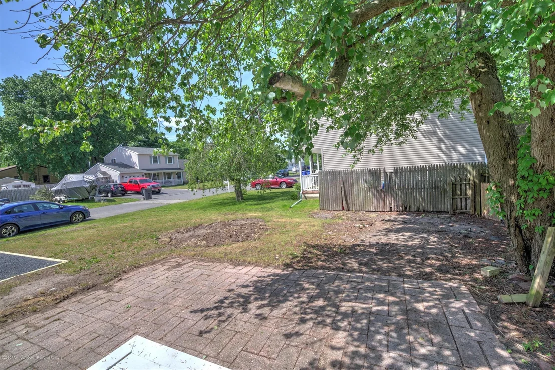 Photo of 263 Grant Court