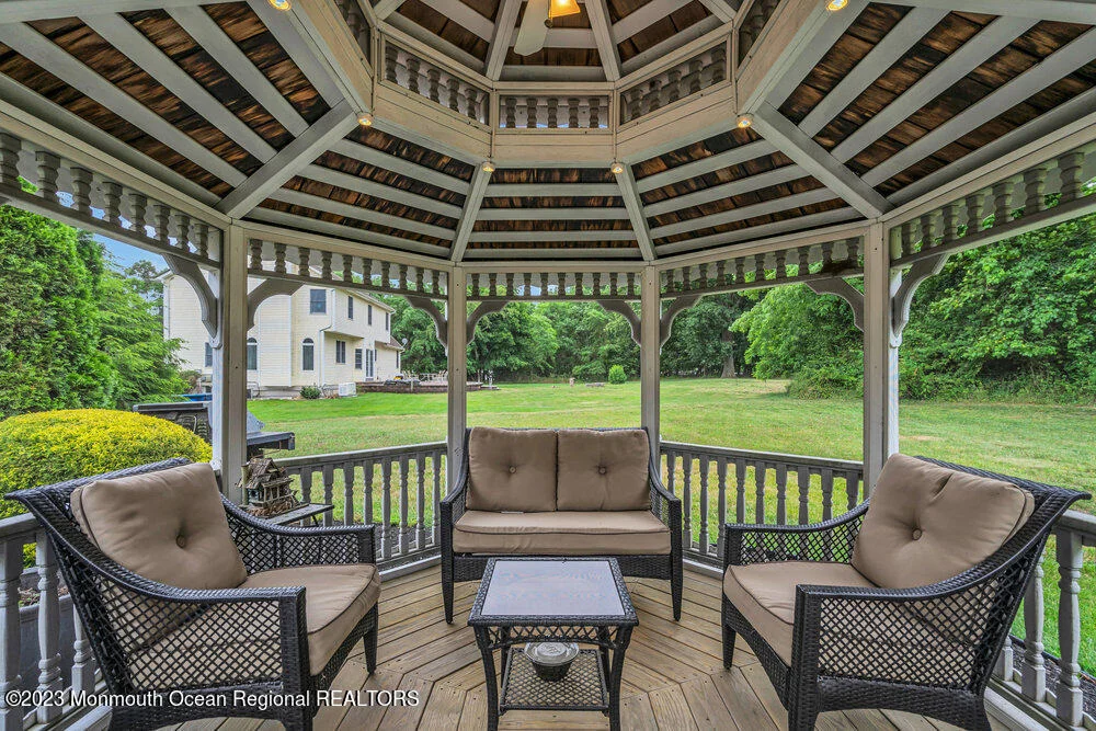 Photo of 296 White Road