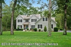 Photo of 12 Oak Leaf Drive