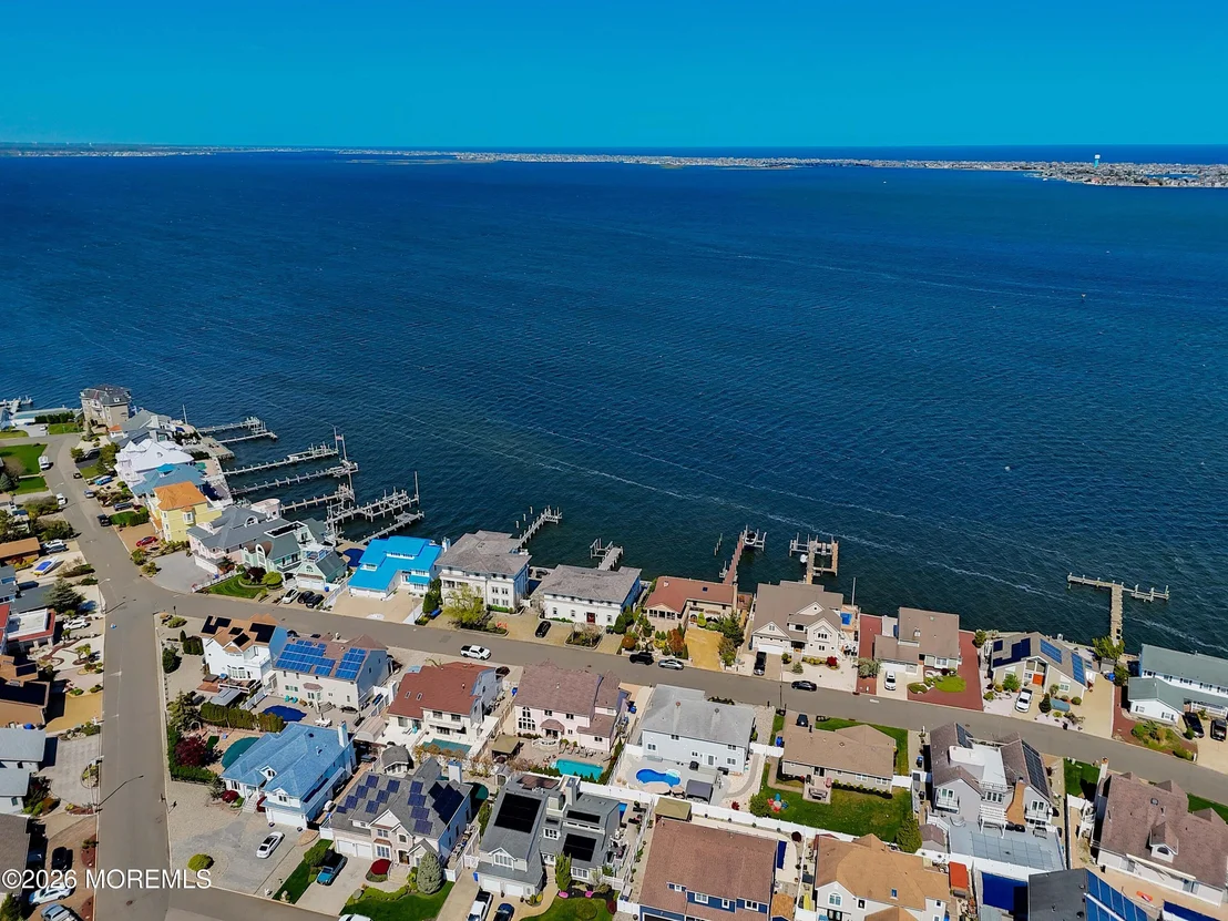Photo of 3324 Long Point Drive
