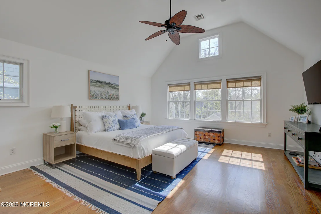 Photo of 42 Forrest Avenue