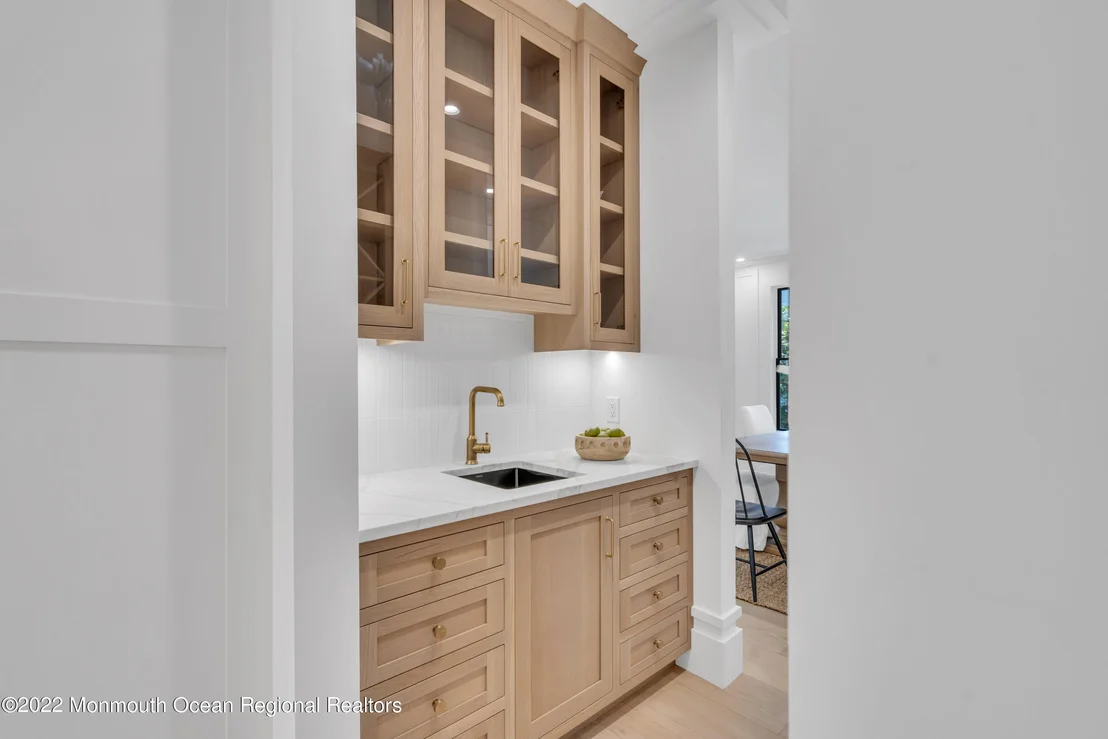 Photo of 376 Orenda Circle