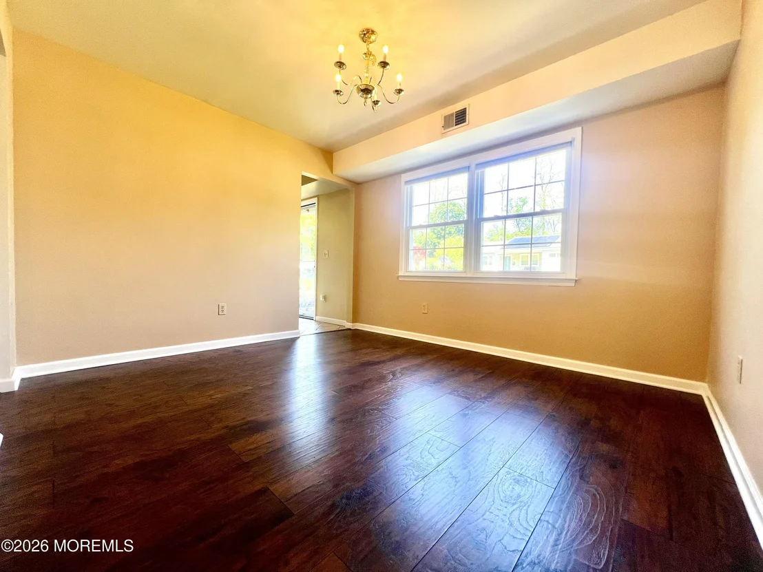 Photo of 16 Templer Way