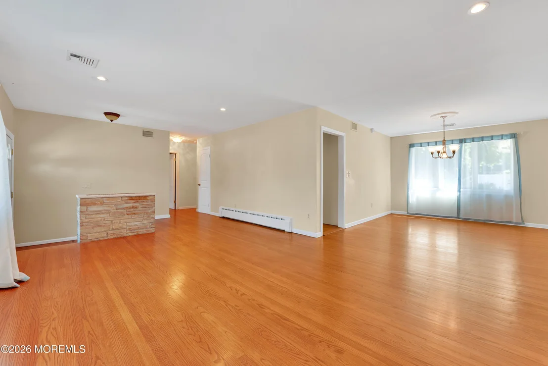 Photo of 52 Silverwhite Road