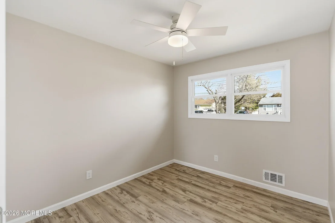 Photo of 23 Bucknell Drive