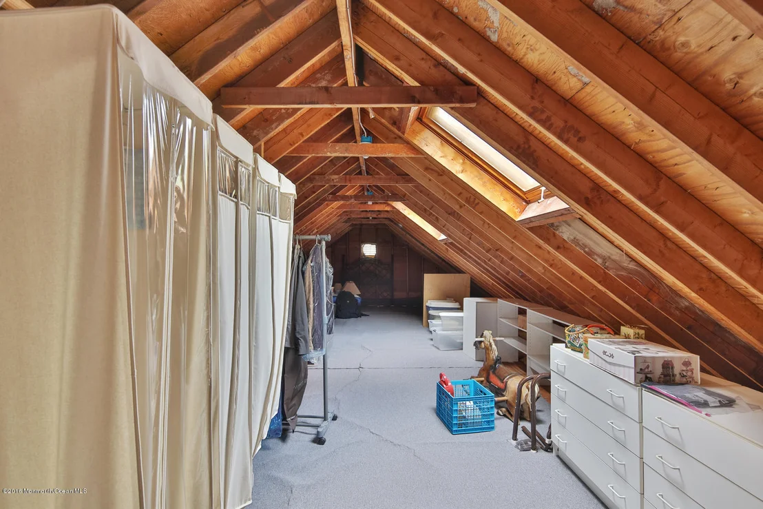 Photo of 1409 Crabapple Drive