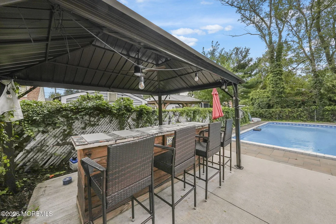Photo of 105 Roosevelt Drive