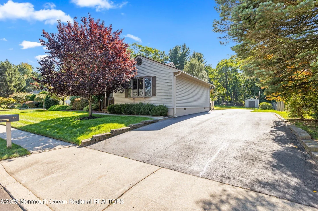 Photo of 110 Van Brackle Road