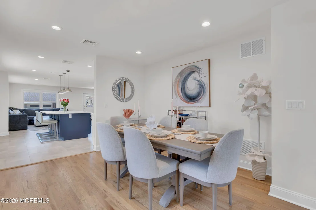 Photo of 304 Parkway