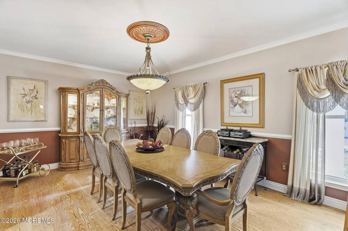 Photo of 711 Tall Oaks Drive