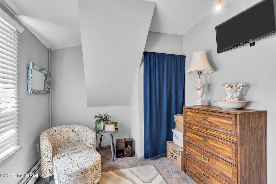 Photo of 637 Prospect Avenue