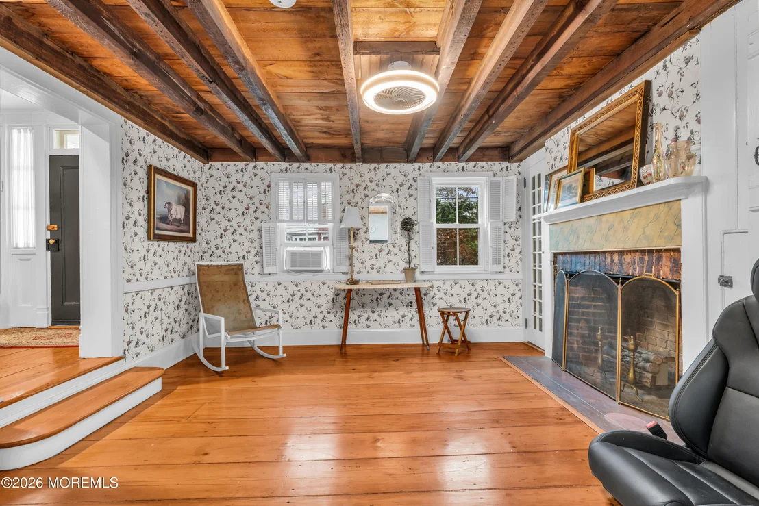 Photo of 72 1st Street