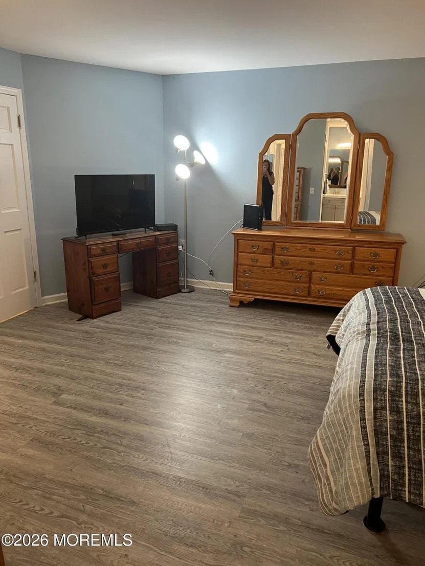 Photo of 152 Pulaski Boulevard