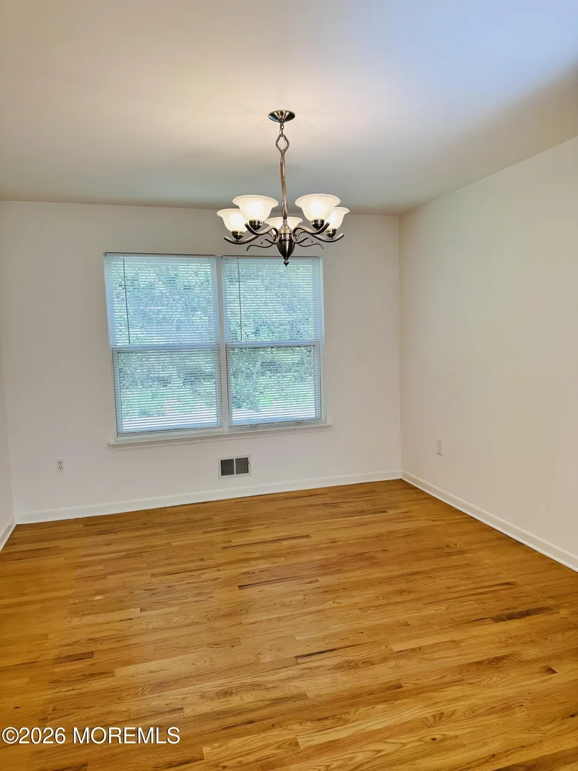 Photo of 974 Ridge Road